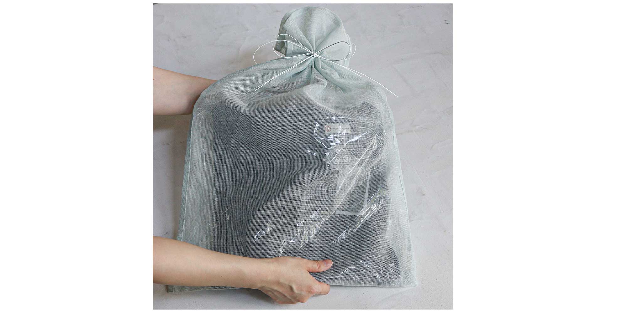 水蚊帳メッシュラッピング