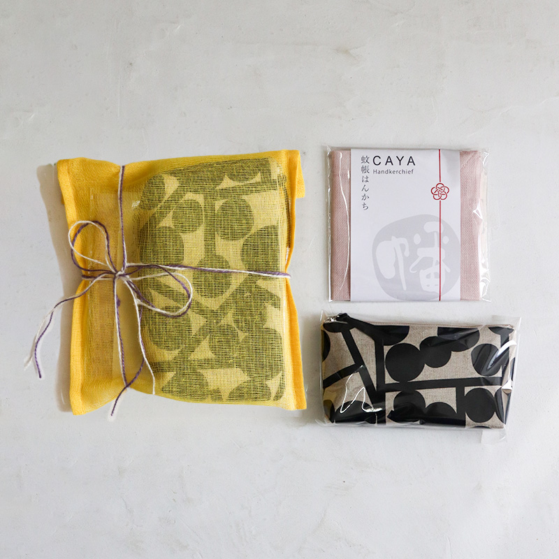 ポーチ＋ハンカチセット