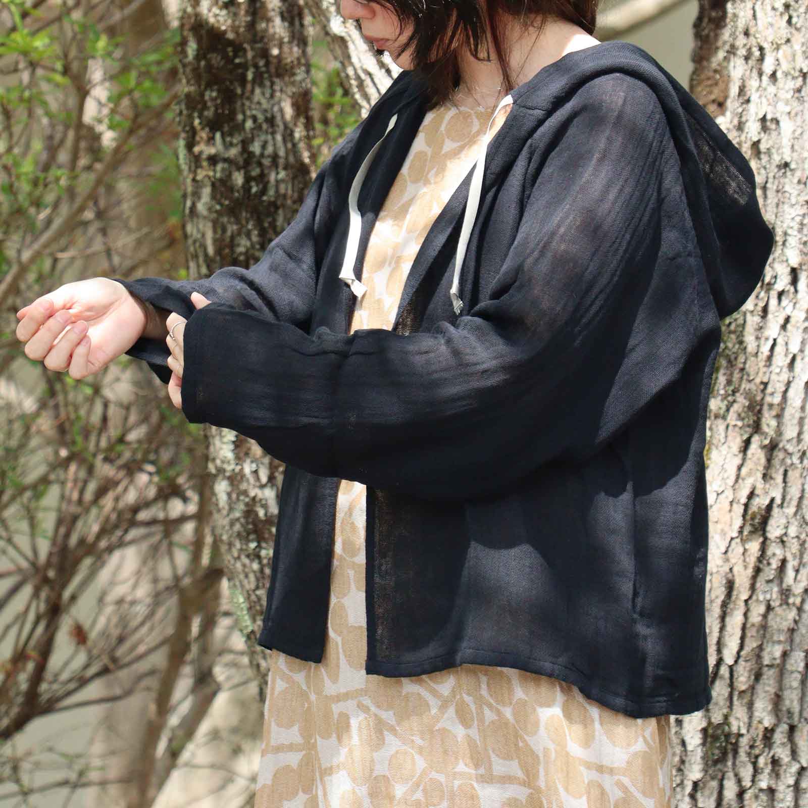 かやフーディー 墨