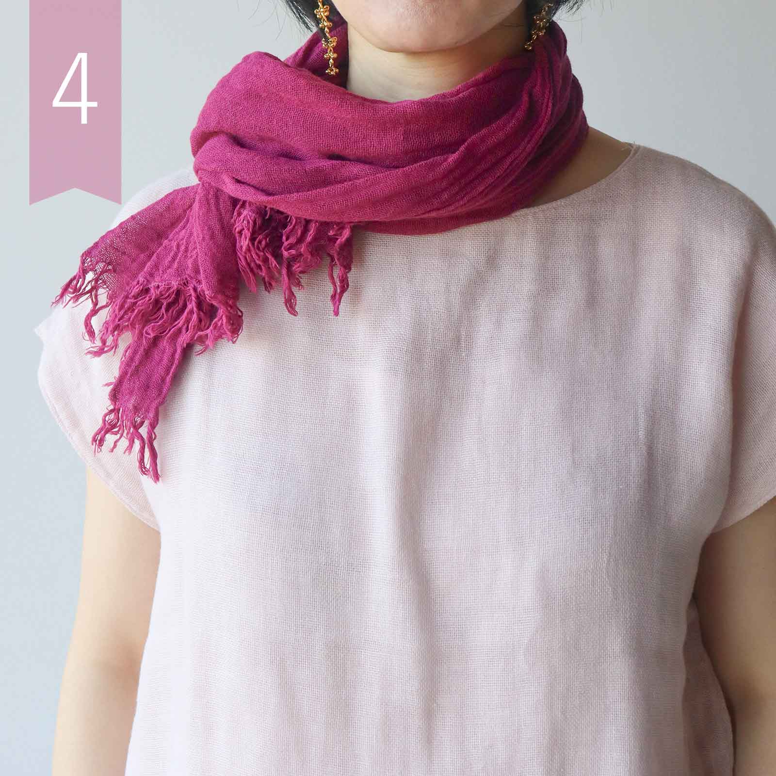 綿100%ストールのワンループ巻き手順4