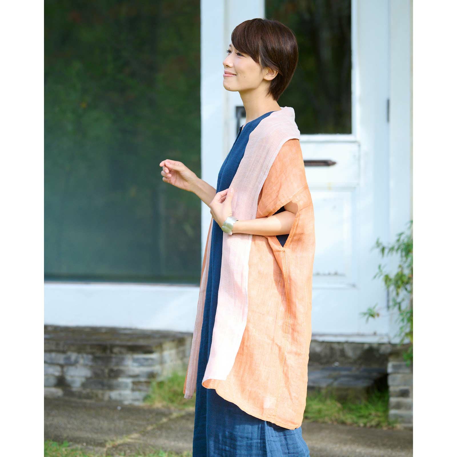 LIMI feu 定番ショールカラーベスト ウールギャバジン かやショールベスト / 蚊帳の日常着｜BAN INOUE 公式